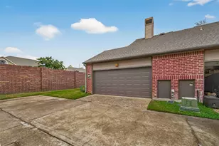 7447 Cambridge St, Houston, TX 77054 - Photo 41