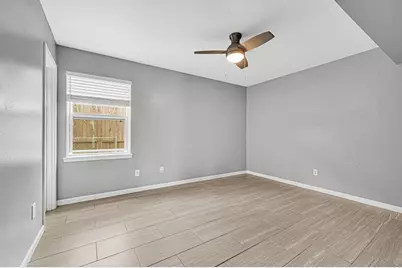 7839 Fondren Road, Houston, TX 77074 - Photo 11