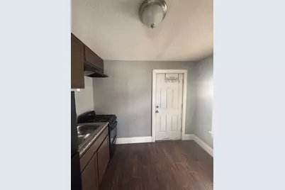 7910 Ford Street, Houston, TX 77012 - Photo 5