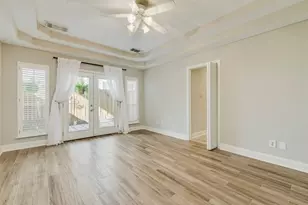 5722 Maxie St, Houston, TX 77007 - Photo 5