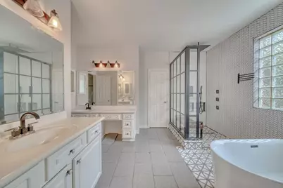 9606 Oakland Lake Way, Missouri City, TX 77459 - Photo 29