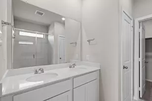 6722 Pebble Blf Ct, Cove, TX 77523 - Photo 13
