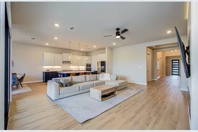 2127 Berry Trace Court, Manvel, TX 77578 - Photo 9