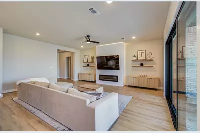 2127 Berry Trace Court, Manvel, TX 77578 - Photo 7