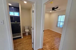 914 Avenue K, Galveston, TX 77550 - Photo 21