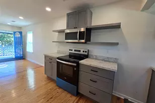 914 Avenue K, Galveston, TX 77550 - Photo 11