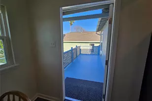 914 Avenue K, Galveston, TX 77550 - Photo 29