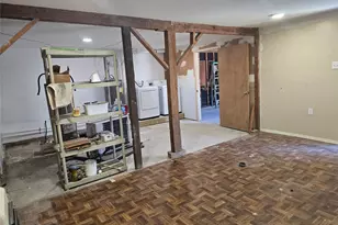 914 Avenue K, Galveston, TX 77550 - Photo 39