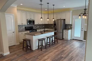 322 25th St, Hempstead, TX 77445 - Photo 7