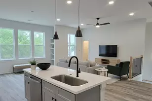 4922 Hoover St, Houston, TX 77092 - Photo 3