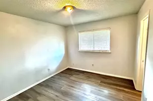 2511 Maple Tree Ct, Stafford, TX 77477 - Photo 13