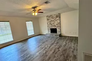 2511 Maple Tree Ct, Stafford, TX 77477 - Photo 7