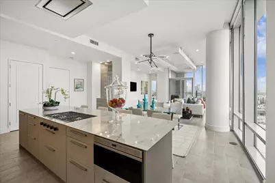 2727 Kirby Drive #11D, Houston, TX 77098 - Photo 11