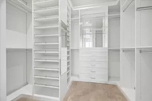2727 Kirby Dr, Houston, TX 77098 - Photo 19