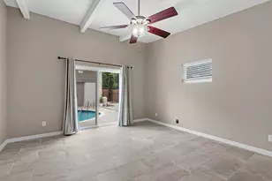 227 Faust Ln, Houston, TX 77024 - Photo 27