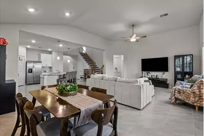10831 Bodie Hills Drive, Rosharon, TX 77583 - Photo 13