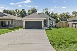 12025 21st St, Santa Fe, TX 77510 - Photo 3