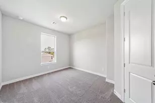 11013 Cres Light Way, Houston, TX 77043 - Photo 9