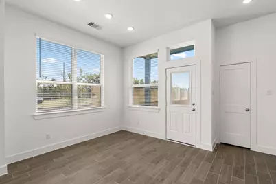 414 Park Hill Court, Stafford, TX 77477 - Photo 5