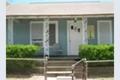 823 Avenue K, Galveston, TX 77550 - Photo 3