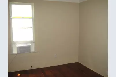 823 Avenue K, Galveston, TX 77550 - Photo 11