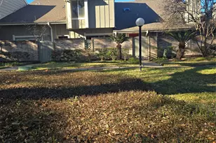 12906 Leader St, Houston, TX 77072 - Photo 3