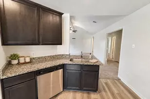 7942 Vacek Meadows Loop, Richmond, TX 77469 - Photo 5