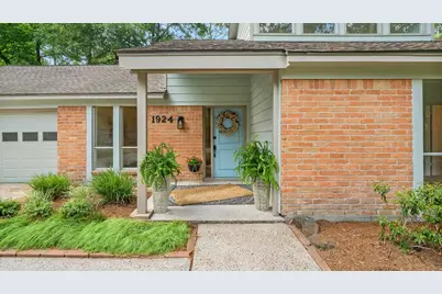 1924 Nursery Road, The Woodlands, TX 77380 - Photo 3