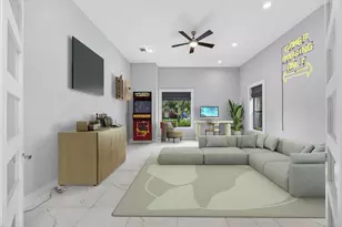 1959 Portsmouth St, Houston, TX 77098 - Photo 9