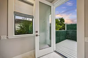 1959 Portsmouth St, Houston, TX 77098 - Photo 27