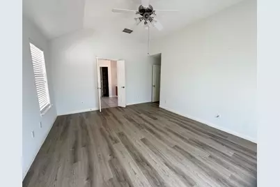 6834 Great Oaks Shadow Drive, Houston, TX 77083 - Photo 9