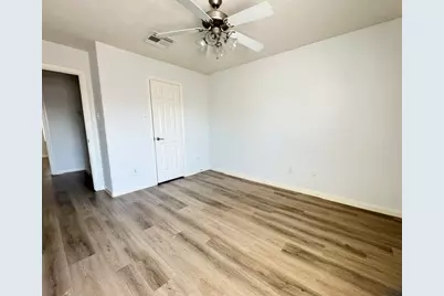 6834 Great Oaks Shadow Drive, Houston, TX 77083 - Photo 15