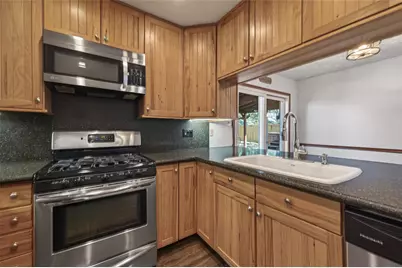10610 Wayward Wind Lane, Houston, TX 77064 - Photo 19