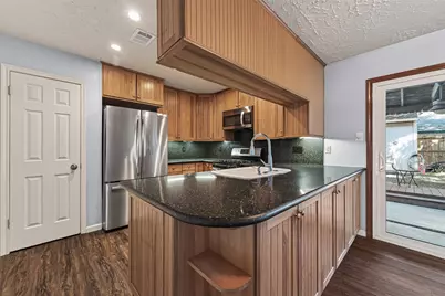 10610 Wayward Wind Lane, Houston, TX 77064 - Photo 15