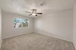 10610 Wayward Wind Ln, Houston, TX 77064 - Photo 33