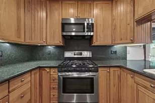 10610 Wayward Wind Ln, Houston, TX 77064 - Photo 19