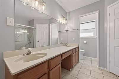 10610 Wayward Wind Lane, Houston, TX 77064 - Photo 37