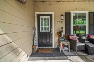 337 Windwood Dr, Livingston, TX 77351 - Photo 9