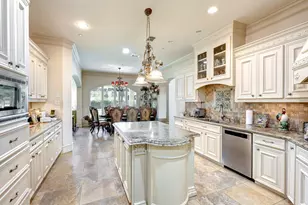 725 Blalock Rd, Hedwig Village, TX 77024 - Photo 9