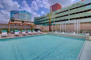 9787 Katy Fwy, Houston, TX 77024 - Photo 19