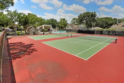 2107 Ashgrove Drive, Houston, TX 77077 - Photo 23