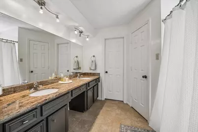 2107 Ashgrove Drive, Houston, TX 77077 - Photo 13