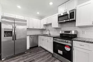 8631 Peachtree St, Houston, TX 77016 - Photo 5