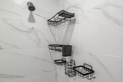 8631 Peachtree Street, Houston, TX 77016 - Photo 17