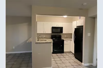 6414 Sloan Street #7, Houston, TX 77087 - Photo 11