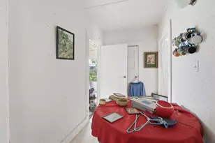 207 W Jackson St, West Columbia, TX 77486 - Photo 15
