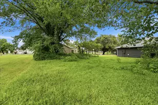 207 W Jackson St, West Columbia, TX 77486 - Photo 25