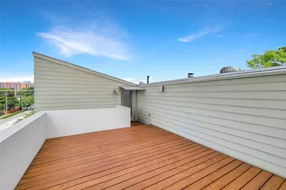 321 E 20th Street, Houston, TX 77008 - Photo 11