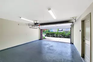 321 E 20th St, Houston, TX 77008 - Photo 15