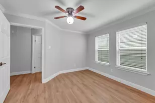 1829 Bering Dr, Houston, TX 77057 - Photo 19